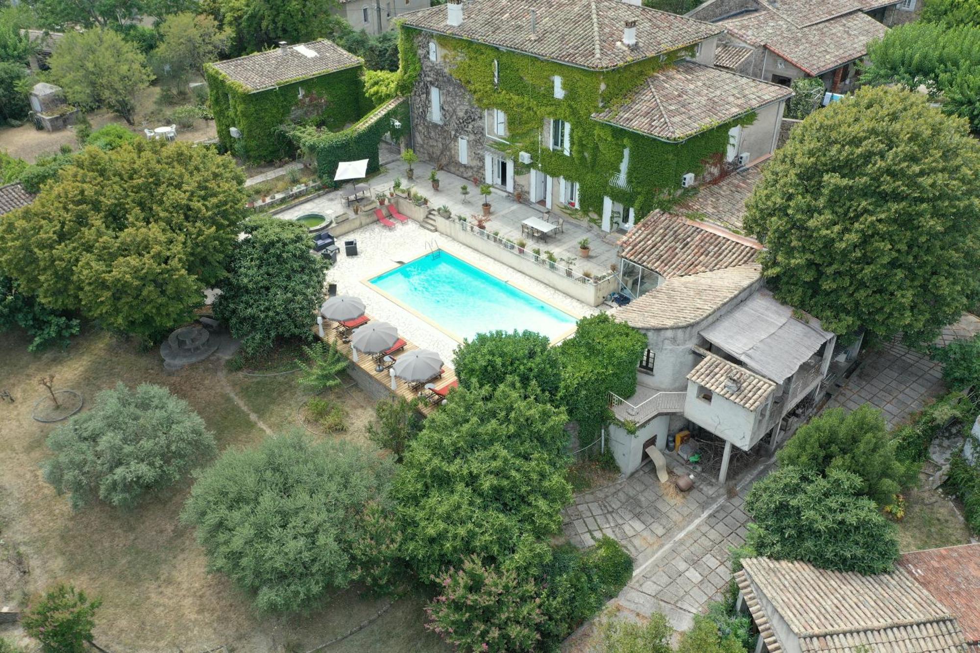 Le Domaine Du Soulier -Gite Et Chambres D'Hotes - La Maison Du Gardien Tornac Kültér fotó