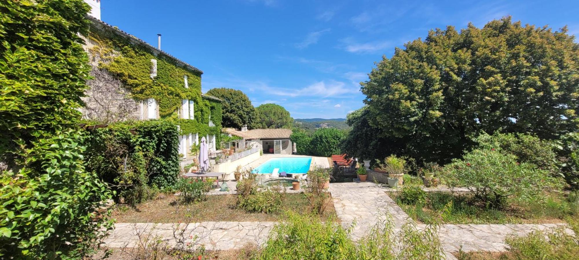 Le Domaine Du Soulier -Gite Et Chambres D'Hotes - La Maison Du Gardien Tornac Kültér fotó